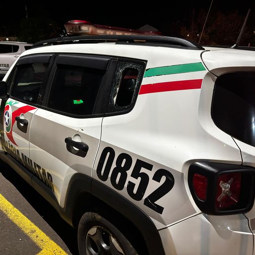 Confusão por som alto termina com homem ferido por bala de borracha e seis detidos em SMO