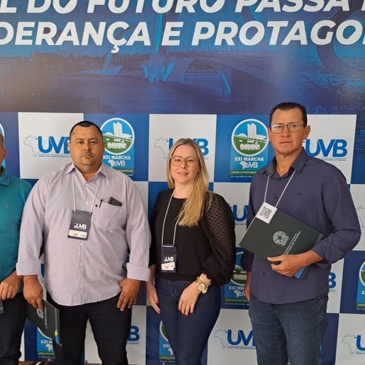 Vereadores de Bandeirante participam da Marcha dos Legislativos em Brasília