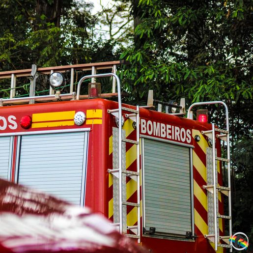 Homem fica ferido em colisão entre carro e bicicleta em Campo Erê