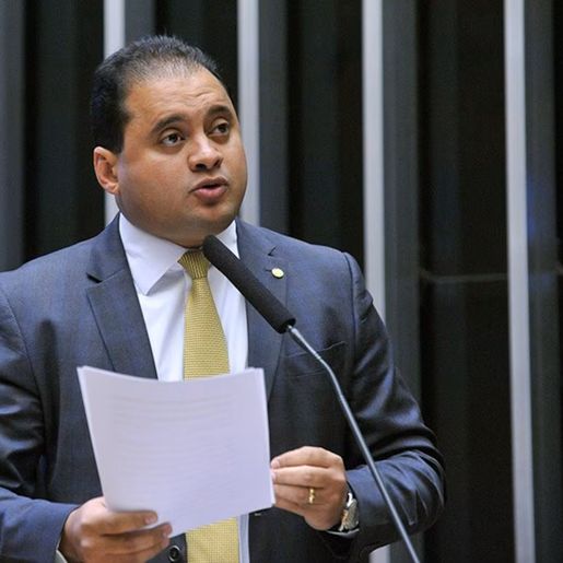 Número 2 no Ministério da Previdência é preso em operação contra fraudes no INSS