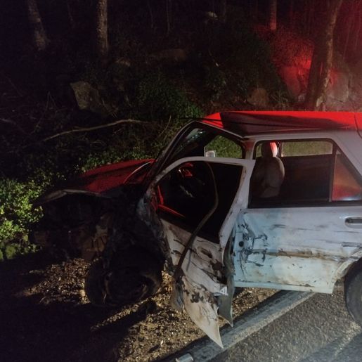 Motorista é multado em quase R$ 4 mil após acidente em Itapiranga