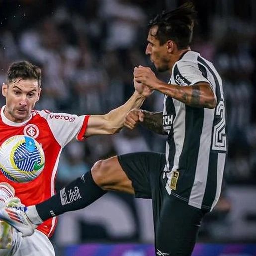 Na estreia de Roger, Inter perde para o Botafogo fora de casa