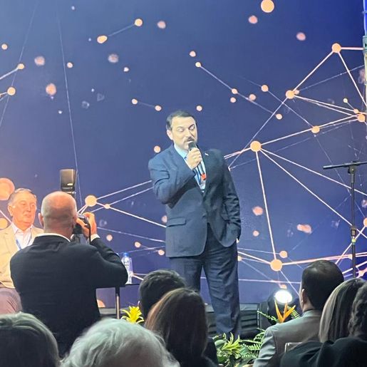 Continua em Florianópolis o 18º Congresso Catarinense de Rádio e TV