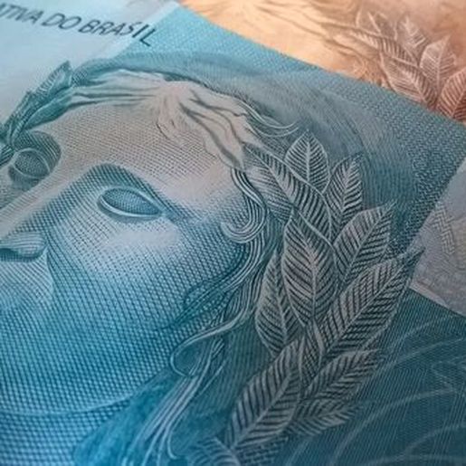 Governo anuncia antecipação do 13º salário para aposentados