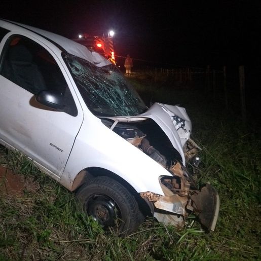 Duas pessoas morrem em colisão na PR-180