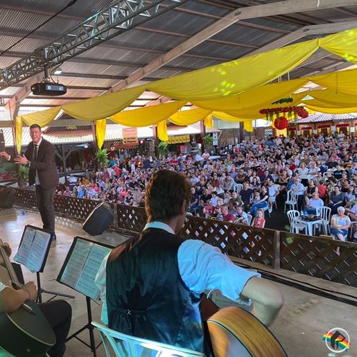 Cultura, música, gastronomia e chopp: Confira as atrações da Oktoberfest de domingo