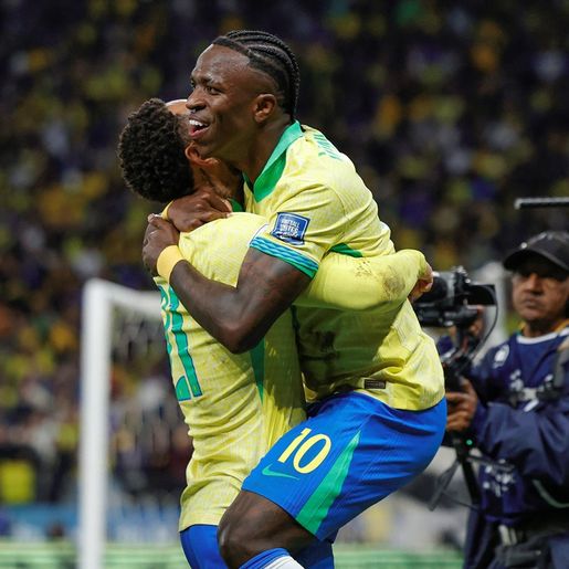 Brasil vence Paraguai e confirma vaga para Copa do Mundo