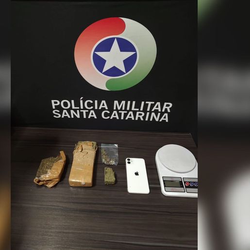 Polícia Militar prende jovem com 600g de maconha em Maravilha