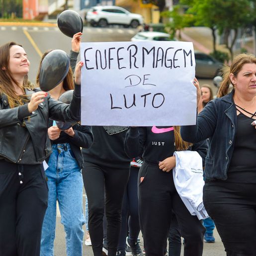 Piso da enfermagem pode ser decidido no STF nesta sexta-feira