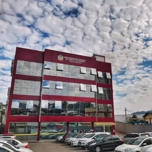 Servidor da UFSC é aposentado aos 35 anos após denúncias de assédio