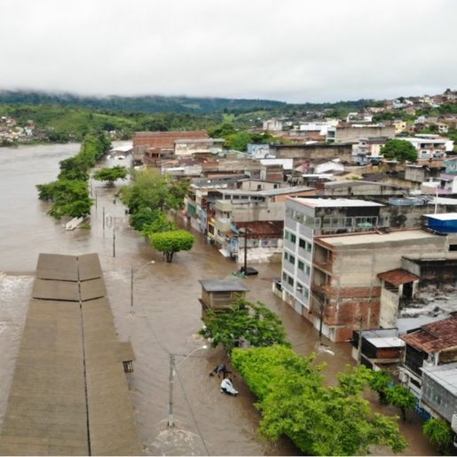 Mais de 430 mil pessoas são afetadas pela chuva na Bahia