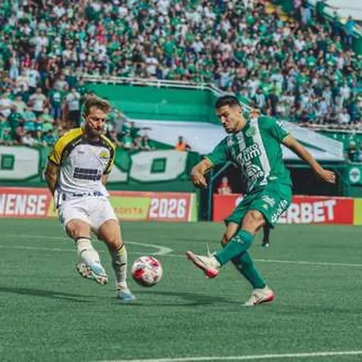 Chapecoense segura empate com o Criciúma e avança à semifinal do Catarinense