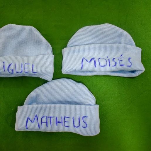 Parto raro de trigêmeos com 2 placentas e 3 bolsas mobiliza 16 profissionais em hospital de SC