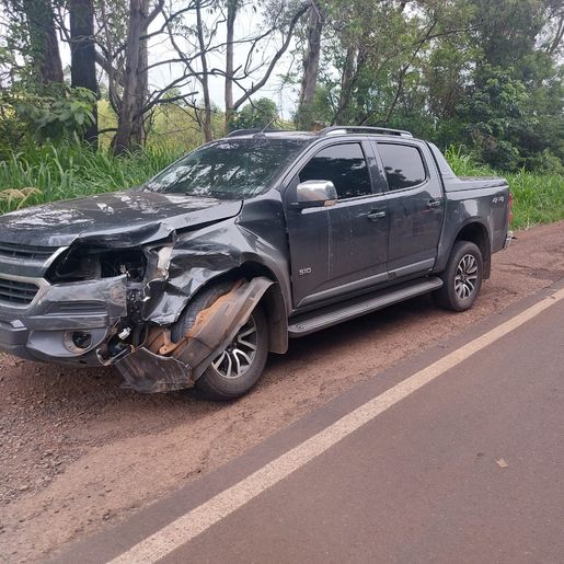 Colisão traseira envolve dois veículos na SC-163, em São João do Oeste