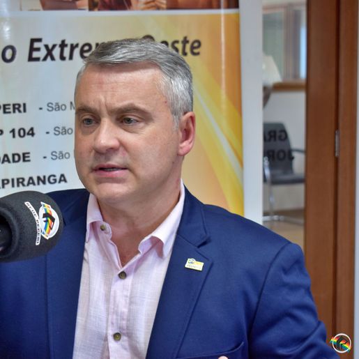 Prefeito anuncia construção de 30 casas populares em SMO com apoio do Estado