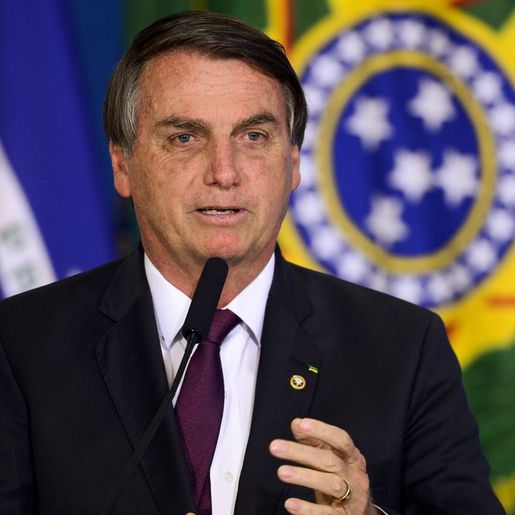 VÍDEO: Bolsonaro diz que vai 'recompor' corte de R$ 43 mi em BRs de SC