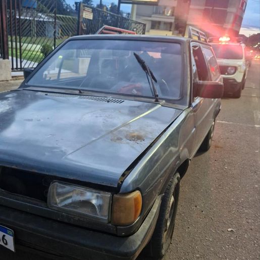 Homem furta carro em Maravilha, tenta fugir, mas é preso na BR-282