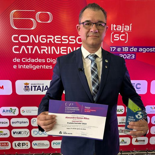 Plataforma Itapiranga Mais Emprego é destaque estadual