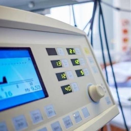 Justiça bloqueia R$ 33 milhões de empresa que vendeu respiradores ao governo de SC