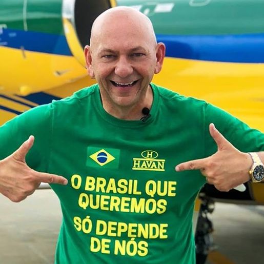 Celular e computador de Luciano Hang são apreendidos em operação