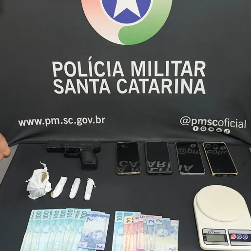 Trio é preso por tráfico de drogas no interior de São Miguel do Oeste