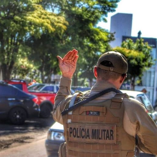 PM realiza ação contra a venda ilegal de gasolina
