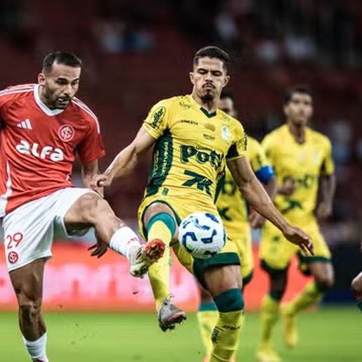 Internacional sai atrás, mas busca empate contra o Mirassol no Beira-Rio