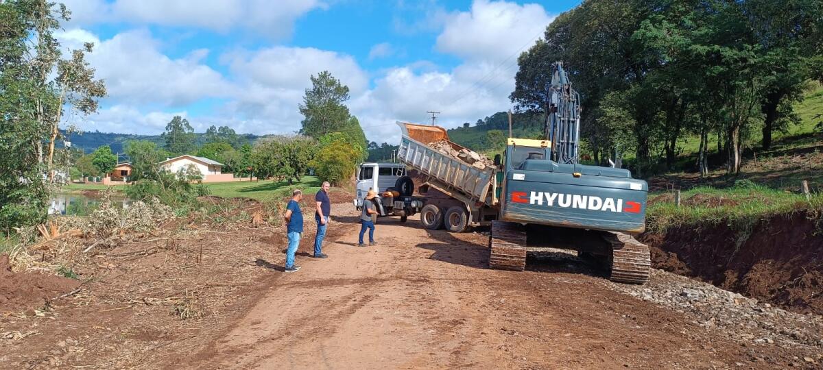 Barra Bonita inicia obras de pavimentação rural com investimento de R$ 3 milhões