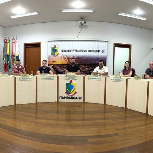 Câmara de Itapiranga transfere sessão para quinta-feira