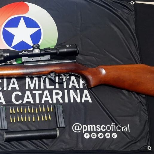 PM apreende arma de fogo em São Miguel do Oeste
