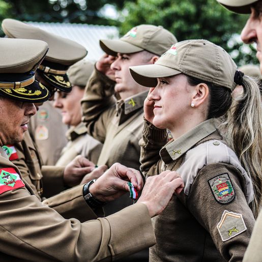 Solenidade marca os 187 anos da PMSC em São Miguel do Oeste; fotos