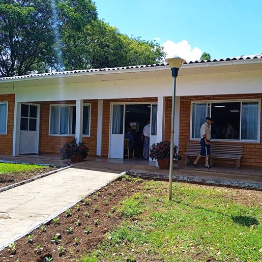 Tunápolis inaugura reforma da área externa do Lar do Idoso