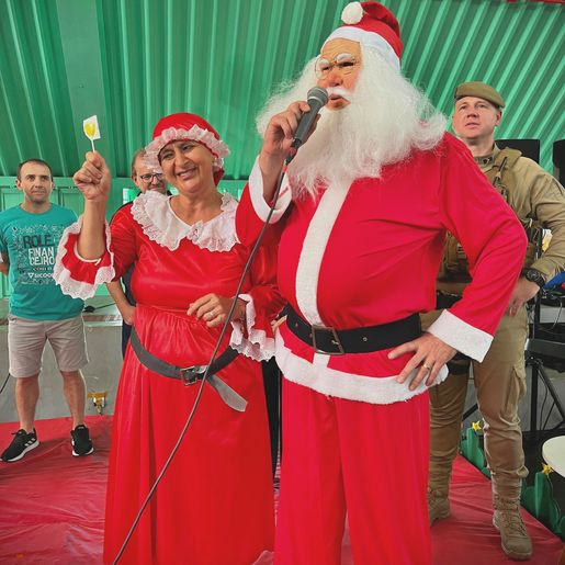 Natal Solidário entrega presentes para mais de 700 crianças em SMOeste
