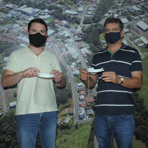 AMEOSC entrega quase 5 mil protetores faciais para municípios e entidades