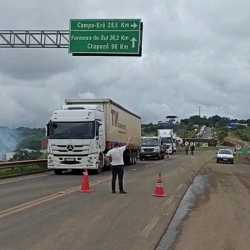 Polícia Rodoviária confirma bloqueios na SC-157 e 305