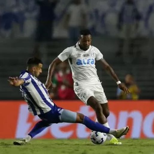 CSA vence Grêmio com virada nos acréscimos e tem vantagem na Copa do Brasil