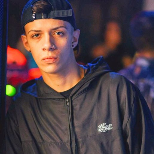Dj de São Miguel do Oeste faz sucesso entre jovens em shows da região