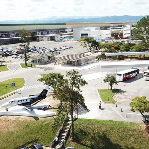 Embraer fecha acordos para suspensão temporária de contratos e redução salarial