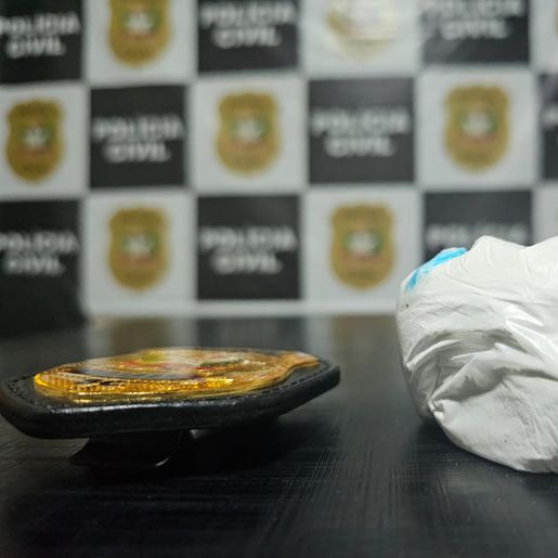 Polícia Civil prende rapaz suspeito de tráfico de drogas em Maravilha