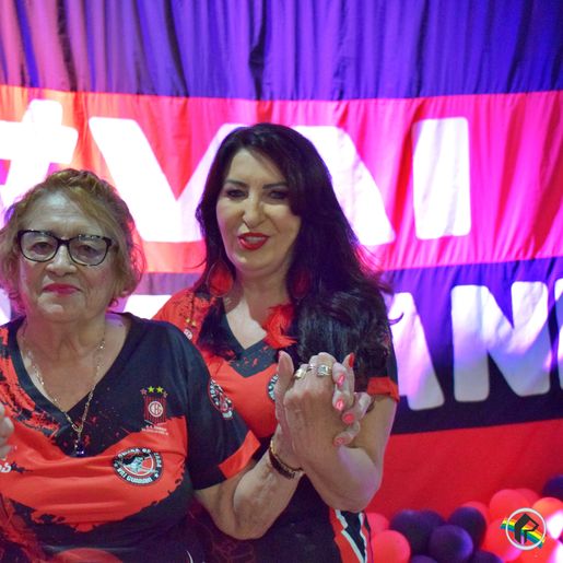 Torcida Vai Guarani realiza janta no restaurante o Guarani; confira