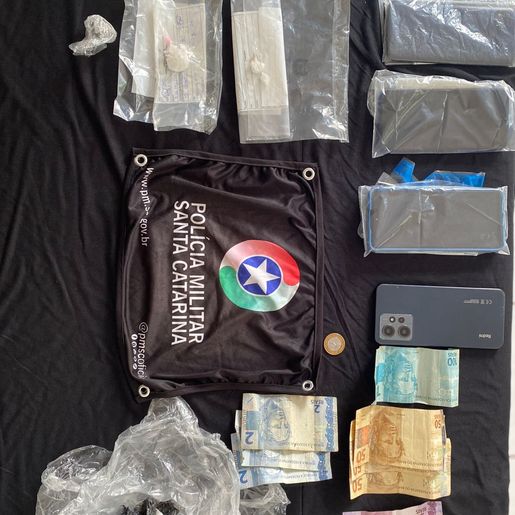 Três pessoas são presas por tráfico de drogas em São Miguel do Oeste