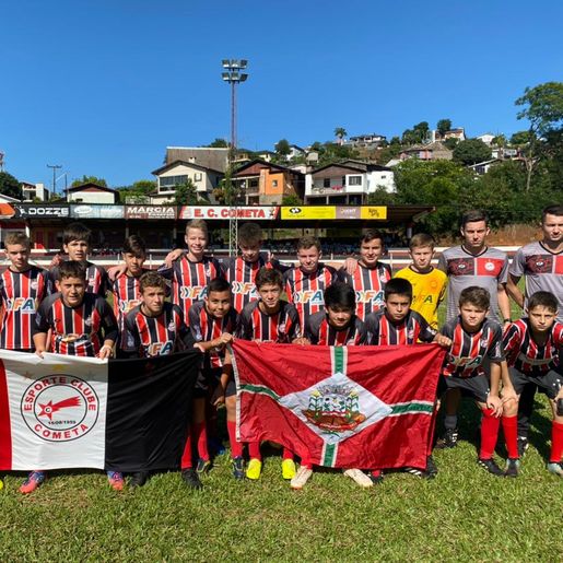 Cometa vence em três categorias no penúltimo jogo da regional de base