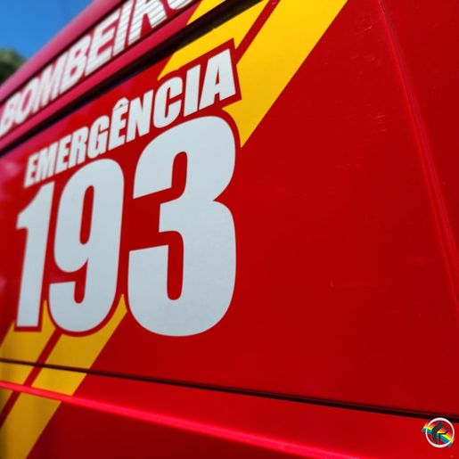 Jovem fica ferida em queda de motocicleta no interior de Itapiranga