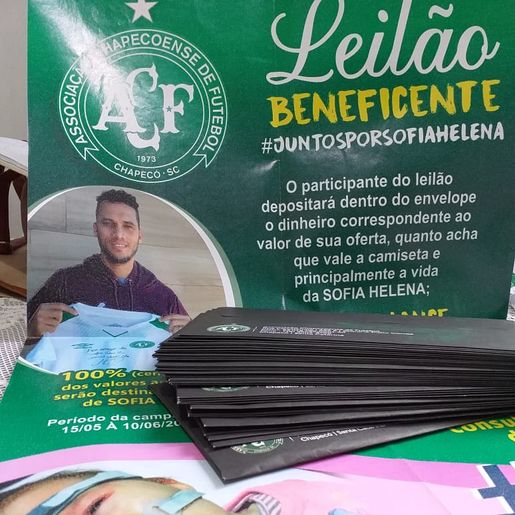 Consulados da Chape arrecadam quase R$ 20 mil para campanha Ame Sofia Helena