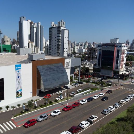 Extensionista da Epagri participa de Simpósio de Gado de Leite e Corte em Chapecó