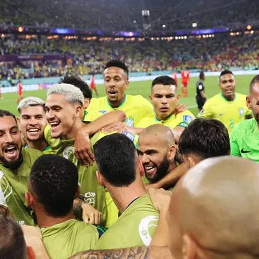 Com golaço de Casemiro, Brasil vence a Suíça e se garante nas oitavas da Copa