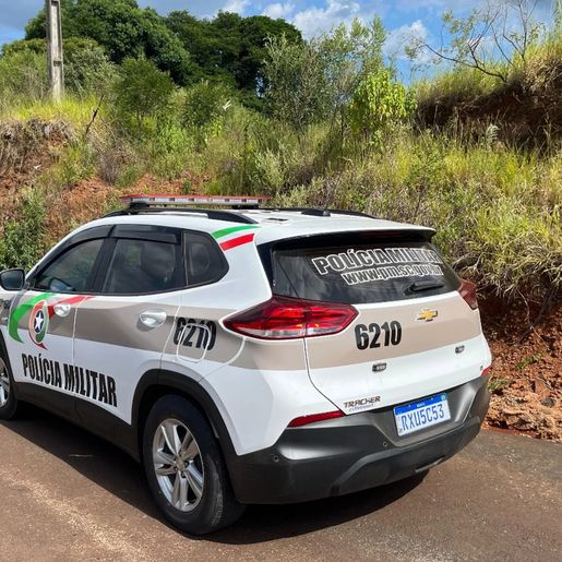 PM investiga pichação em praça de Caibi