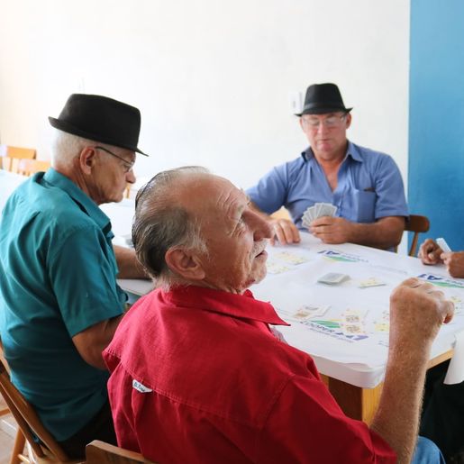 Iporã do Oeste possui mais de mil idosos e 18 grupos em atividade