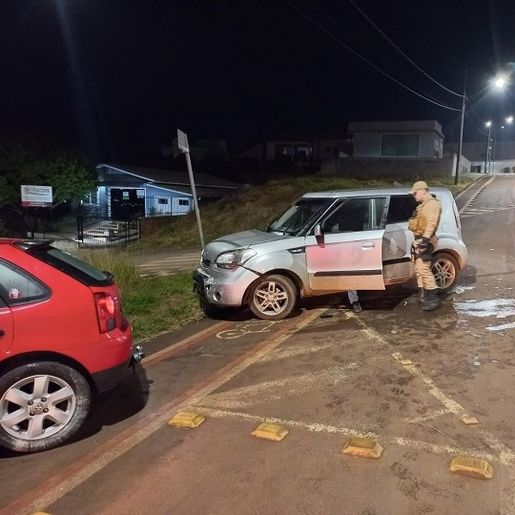 Acidente de trânsito tem motoristas embriagados e agressões em São Lourenço