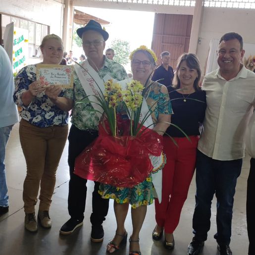 Casal Cedrense é escolhido Rei e Rainha da Primavera